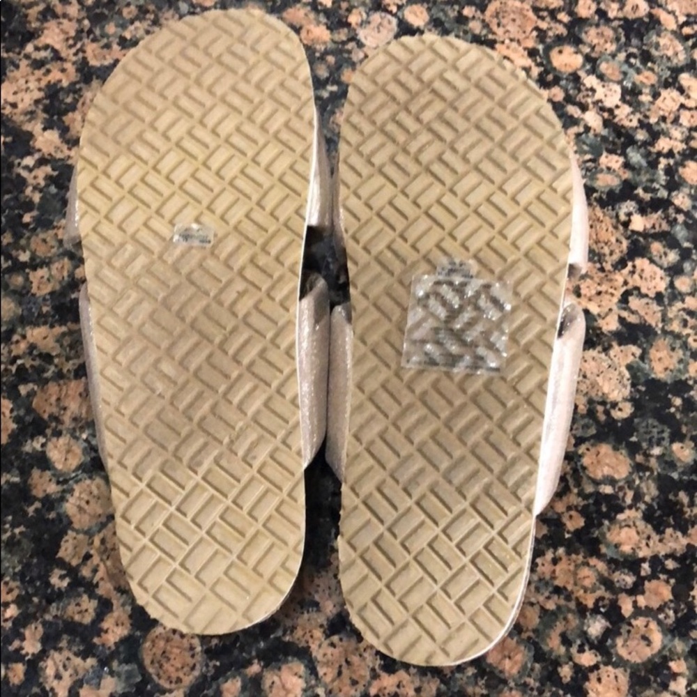 American Eagle Sandals - Picture 3 of 3